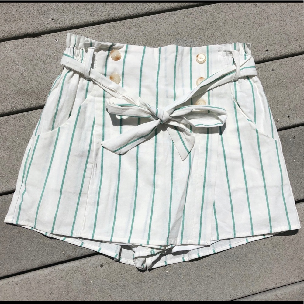 🛍2/ 20🛍 Striped skort